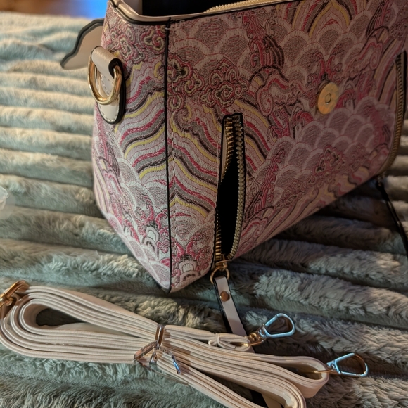 Cream and Pink Satchel Bag - Picture 9 of 10